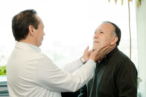 PROBLEMAS DE VOZ